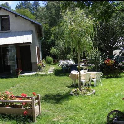 gite detape chamois garden copy.jpg